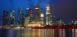 The stylish modelling of the Singapore City skyline may not be appropriate for cities in Africa and could deepen social inequalities (Edwin.11: Creative Commons http://creativecommons.org/licenses/by/2.0/)
