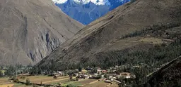 Mountains such as the Andes, in Peru, are among the regions most affected by climate change (Photo: David Stanley via Creative Commons http://creativecommons.org/licenses/by/2.0/)