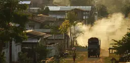 Myanmar is undergoing rapid economic change and urbanisation. Many new settlements like this one in Lashio lack basic services (Photo: Alex Drainville)