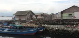 The Indonesian coastal city of Bandar Lampung is vulnerable to flooding and other climate risks. The ACCCRN programme has been working with government and community leaders to strengthen resilience (Photo: David Dodman/IIED)