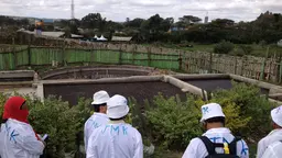 The Maasai believe that community-managed slaughterhouses can help fight climate change. Here, effluent is stored in ponds (Photo: Hannah Reid/IIED)