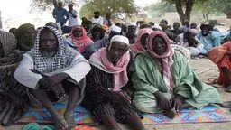 Consultation of local communities affected by the Kandadji dam about long-term leases to secure land tenure (Photo: GWI West Africa)