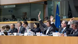 Negotiators on the Transatlantic Trade and Investment Partnership discuss the treaty in Brussels in May 2015 (Photo: European Parliament, Creative Commons, via Flickr)