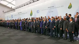 Heads of delegations at the 2015 UN climate talks (Photo: Office of the President of Mexico, Creative Commons via Flickr)