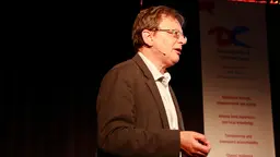 IIED director Andrew Norton summarises the conversations during the first day of Development & Climate Days (Photo: Alex Winter/Red Cross Red Crescent Climate Centre)