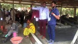 Dialogue participants visited ASM operations (Photo: Mkhululi Nkosilamandla Ncube)