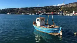 A small fishing boat off the Albanian coast (Photo: Essam Yassin Mohammed/IIED)