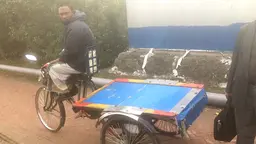 The people of southern Bangladesh are resilient and good at adapting to change: the most common vehicle in the city of Mongla is an electric rickshaw powered by a 12volt battery (Photo: Andrew Norton/IIED)