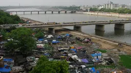 There is often very little data available about people living in informal settlements such as these along the riverfront in Ahmedabad in India (Photo: Emmanuel Dyan, Creative Commons via Flickr)