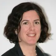 Head and shoulders photo of Krystyna Swiderska