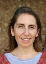 Claire Bedelian's picture