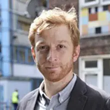 Head and shoulders image of Alexandre Apsan Frediani.