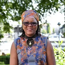Head and shoulders image of Hortense Traoré Kagambega.
