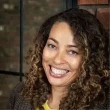 Head and shoulders image of Jean McLean.