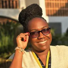 Head and shoulders photo of Teurai Anna Nyamangara.