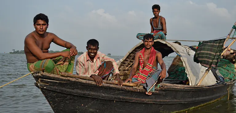 Fishermen from Mayadip Island, Bangladesh. IIED will be discussing Bangladesh's work on payments for sustainable fisheries at the EDD15 forum (Photo: Matthew Becker, the Advocacy Project, Creative Commons via Flickr)