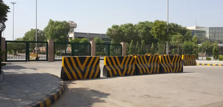 Physical barriers have been installed around Karachi to protect the city from violent conflict, but their impacts have been publically disruptive and socially divisive (Photo: Noman Ahmed and colleagues)