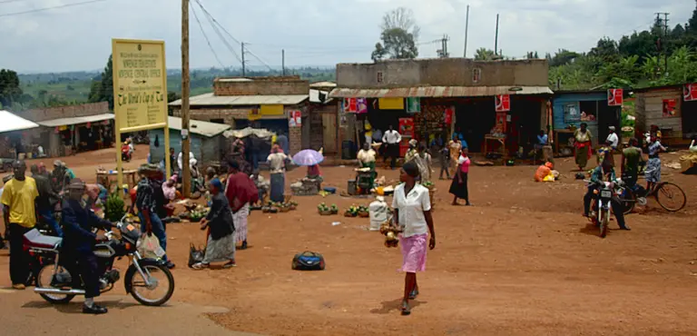 A market in Fort Portal (Photo: Sister Haiti, Creative Commons via Flickr)