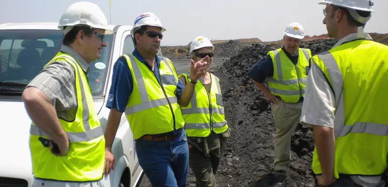 Site discussions to integrate biodiversity into mine planning and operations (Photo: SANBI)