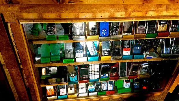Mobile phones being sold in the Democratic Republic of Congo. Access to information and new technologies will be key to help delivering transformational change to the world's poorest countries (Photo: ConDev Center, Creative Commons, via Flickr)