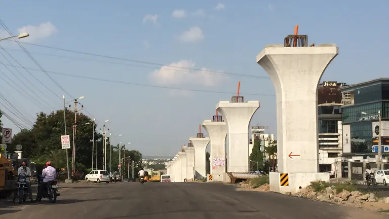 Construction of Hyderabad’s new metro. The first phase, covering 30km and 24 stations, opened in November 2017 (Photo: banjaxx, Creative Commons via Flickr)