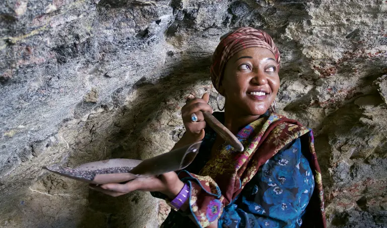 Rehema Peter Mushi mines red garnets and sapphires in Tanzania. She recently won a grant to purchase equipment (Photo: Magali Rochat/IIED)