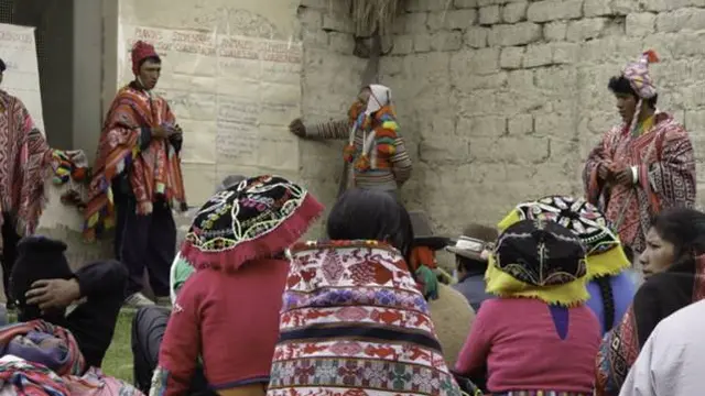 A community workshop. Social learning processes were a key element of a successful 10-year collaboration between the International Potato Centre (CIP) and indigenous communities in the Peruvian Andes (Photo: IIED)