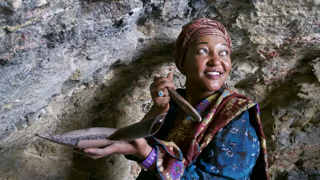 Rehema Peter Mushi mines red garnets and sapphires in Tanzania. She recently won a grant to purchase equipment (Photo: Magali Rochat/IIED)