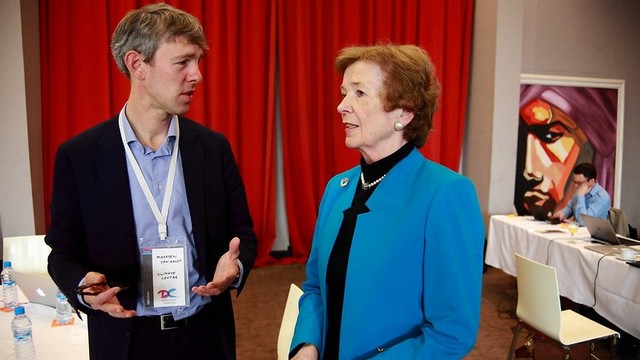 Mary Robinson talking to Maarten van Aalst