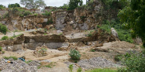 Small ventures, big hopes: small-scale mining in Tanzania